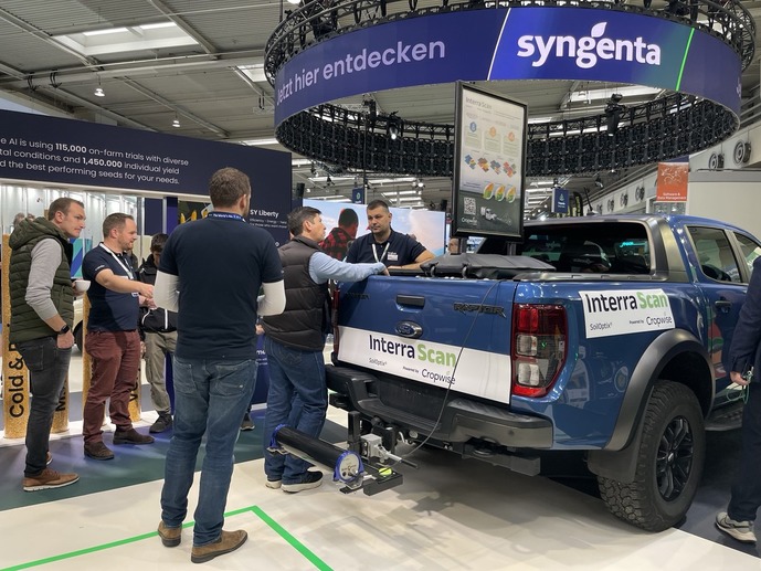 Цифрові сервіси Cropwise на AGRITECHNICA 2025, фото