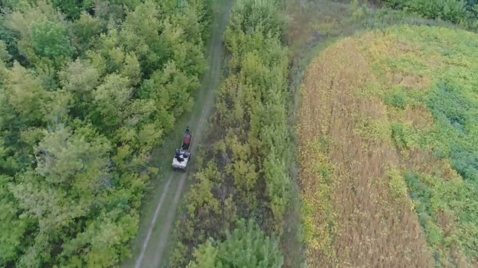 Воры пытаются скрыться с полей “UkrLandFarming”